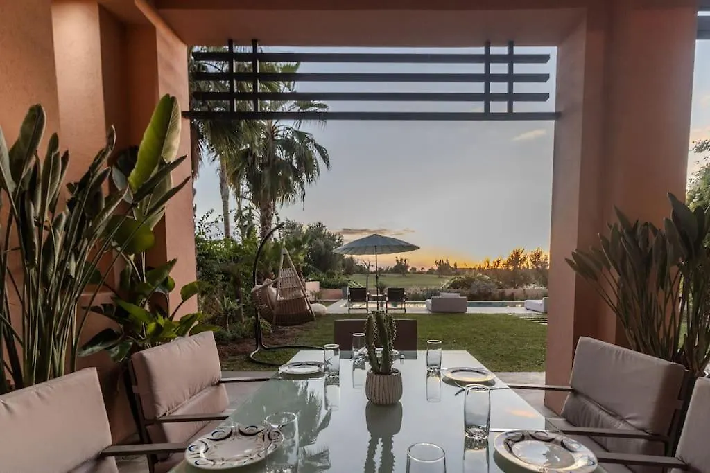 Hm50 L Villa En Front De Golf Piscine & Jacuzzi Marrakesh Morocco