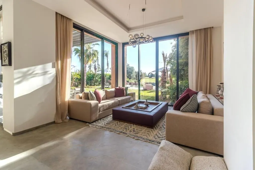 Hm50 L Villa En Front De Golf Piscine & Jacuzzi Marrakesh Morocco