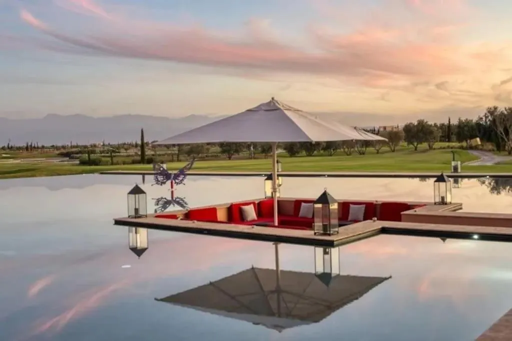 Hm50 L Villa En Front De Golf Piscine & Jacuzzi Marrakesh Morocco